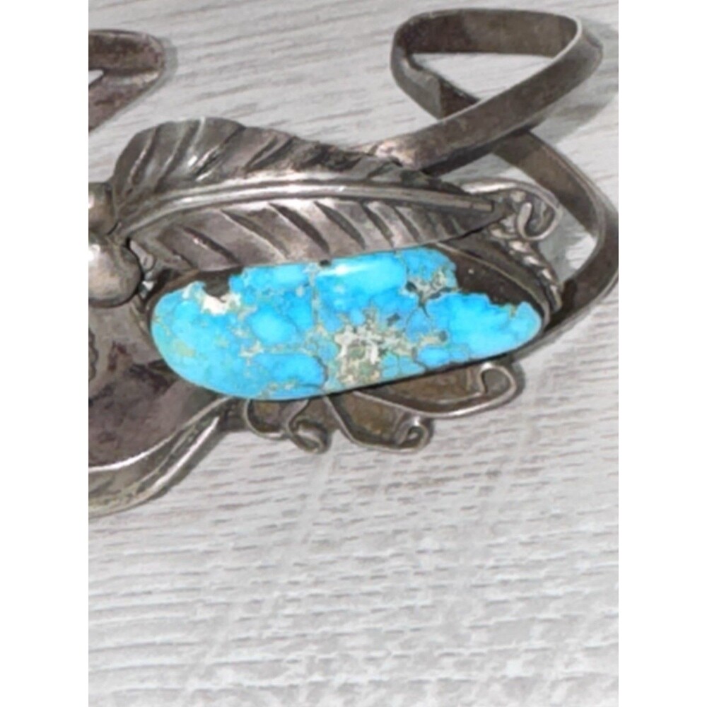 Vintage Navajo Old Pawn Turquoise Leaf Sterling Silver Bracelet - Picture 2 of 5